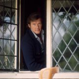 Der Playboy der Bonds: 12 Jahre lang spielte Sir Roger Moore den Geheimagenten. In sieben Filmen verführte der 88-Jährige 19 Frauen.