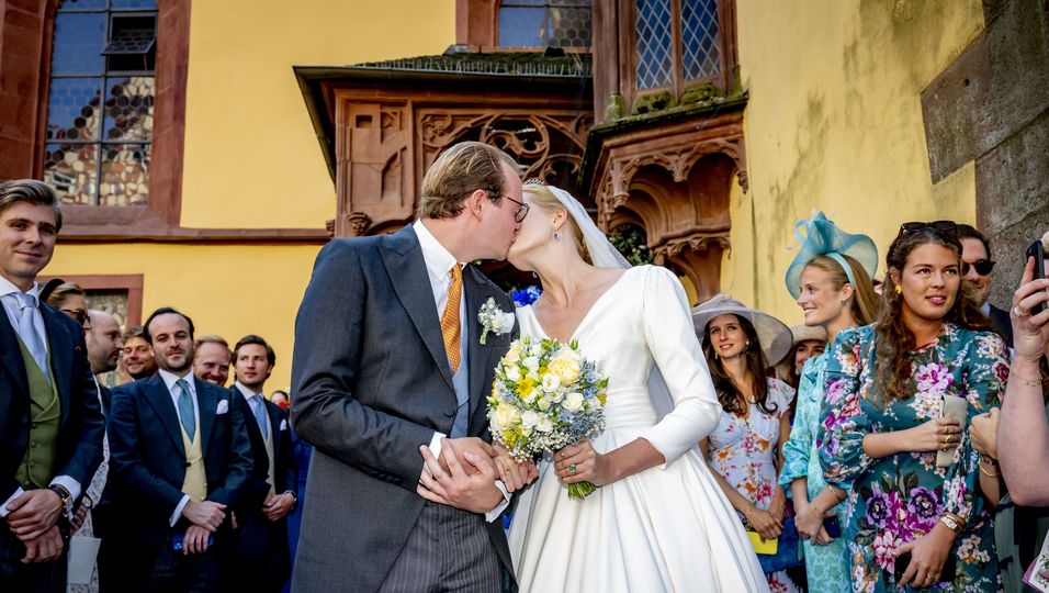 Hochzeit von Ludwig Erbprinz zu Löwenstein-Wertheim-Freudenberg und Helene von Pezold in der Stiftskirche in Wertheim