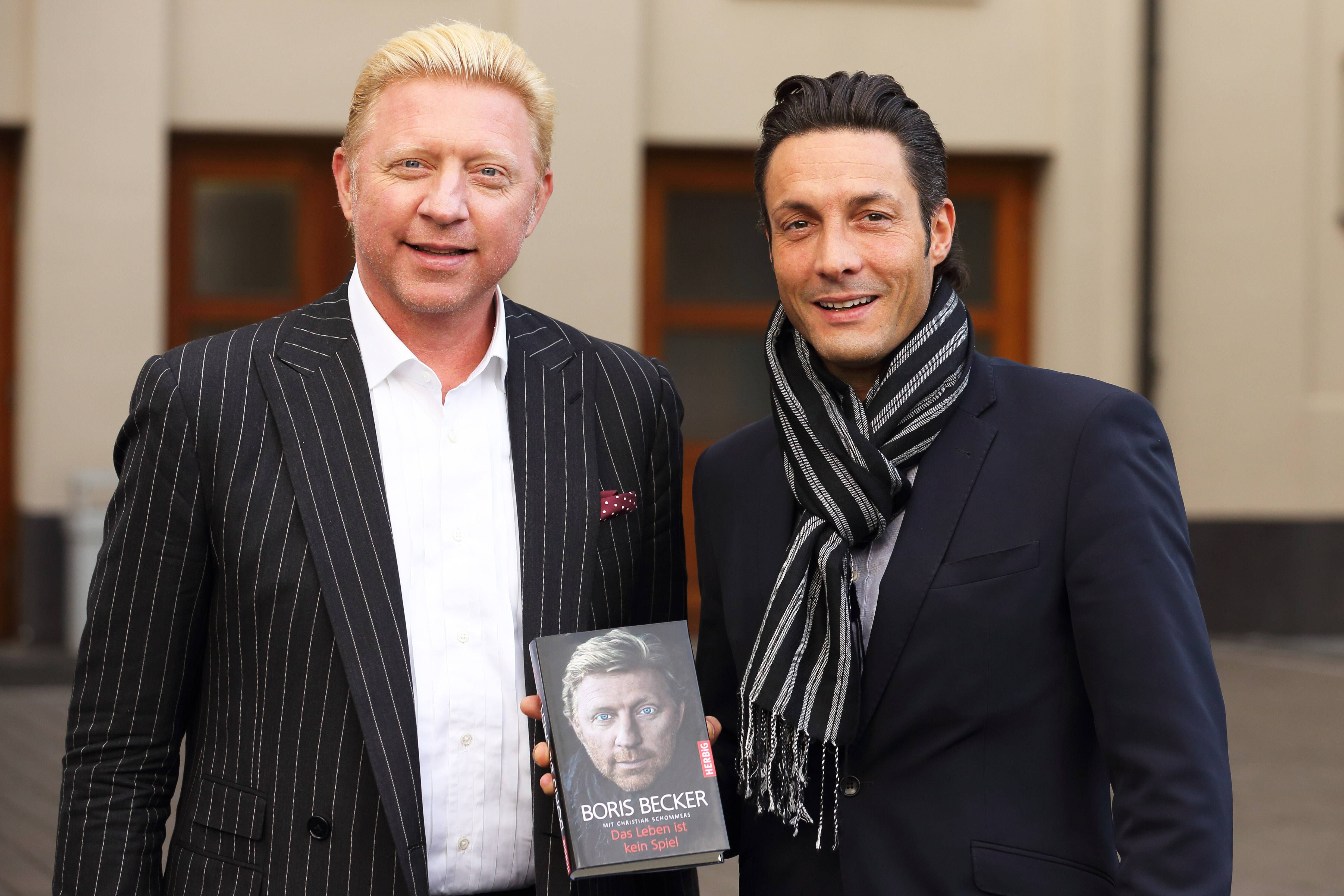 Boris Becker mit seinem Biografen Christian Schommers