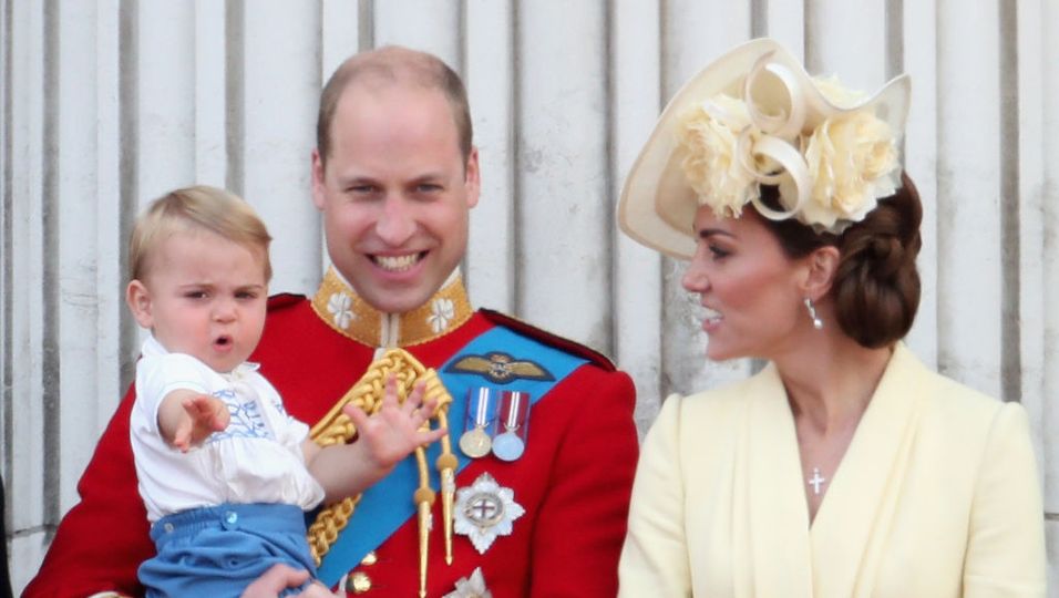 Prinz Louis mit William und Kate