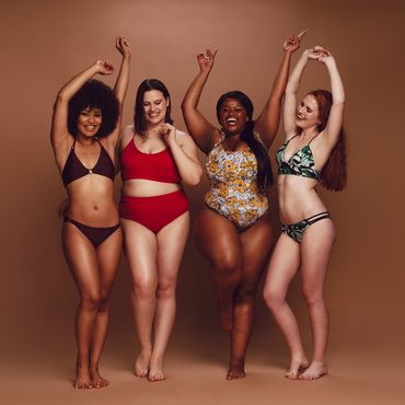 Sommer 2022: 5 Bikini-Modelle von Amazon schmeicheln Plus Size-Frauen
