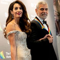 Amal Clooney: Ehemann George Clooney erhält Preis – doch sie stiehlt ihm im Glitzerkleid die Show