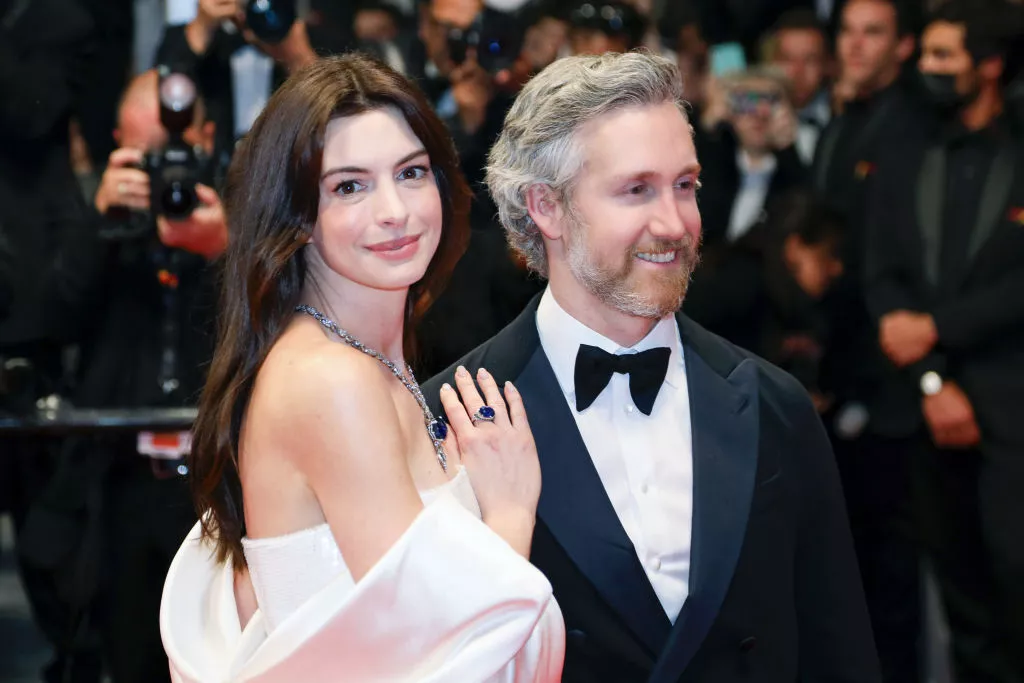 "Als du mich sahst" Welchen Mann Anne Hathaway im wahren Leben liebt BUNTE.de