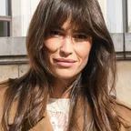 Dieses Frühlings-Kleid von H&M lieben wir in der Übergangszeit