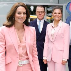 Victoria von Schweden & Prinzessin Kate: Doppeltes Lottchen – sie zeigen sich im identischen Look 