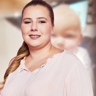 Sarafina Wollny: Ganz tapfer und interessiert: Baby Emory ist bei den Dreharbeiten dabei
