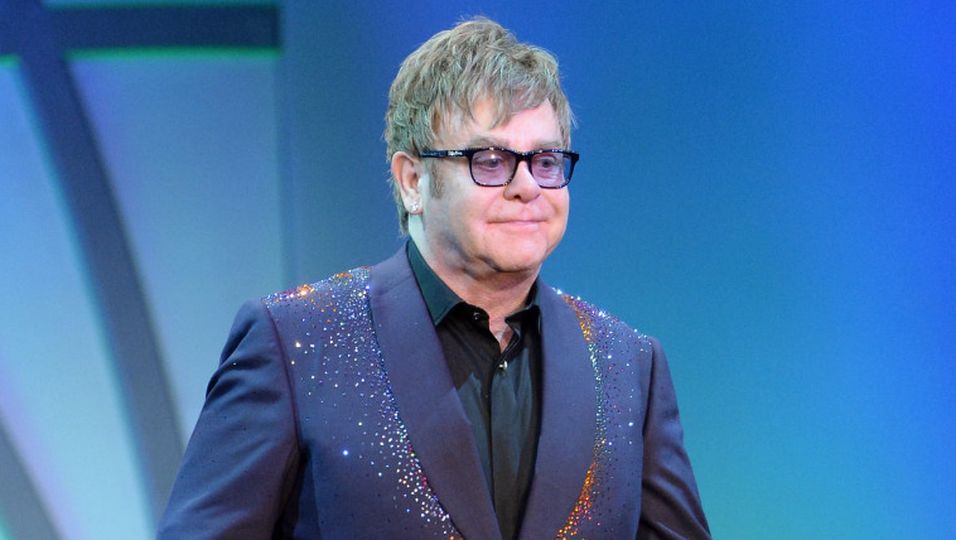 Elton John - Popstar erhält ersten "Brit Icon Award"