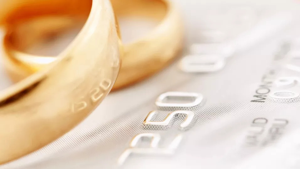 Xiu Li Hawken: Mann reicht wegen Reichtum Scheidung ein BUNTE.de