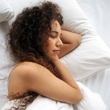 Schlafforscher geben hilfreiche Tipps, um den Wechsel auf die Sommerzeit besser zu verkraften
