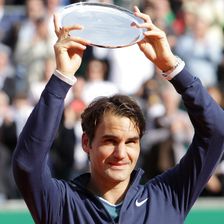 Am 6. Mai ist Tennis-Star Roger Federer mit seiner Ehefrau Mirka zum zweiten Mal Vater von Zwillingen geworden.