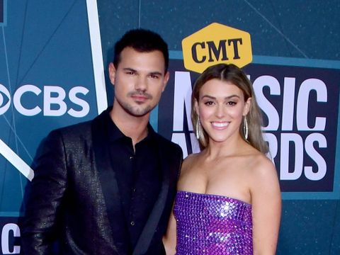 Taylor Lautner hat Taylor Dome geheiratet.