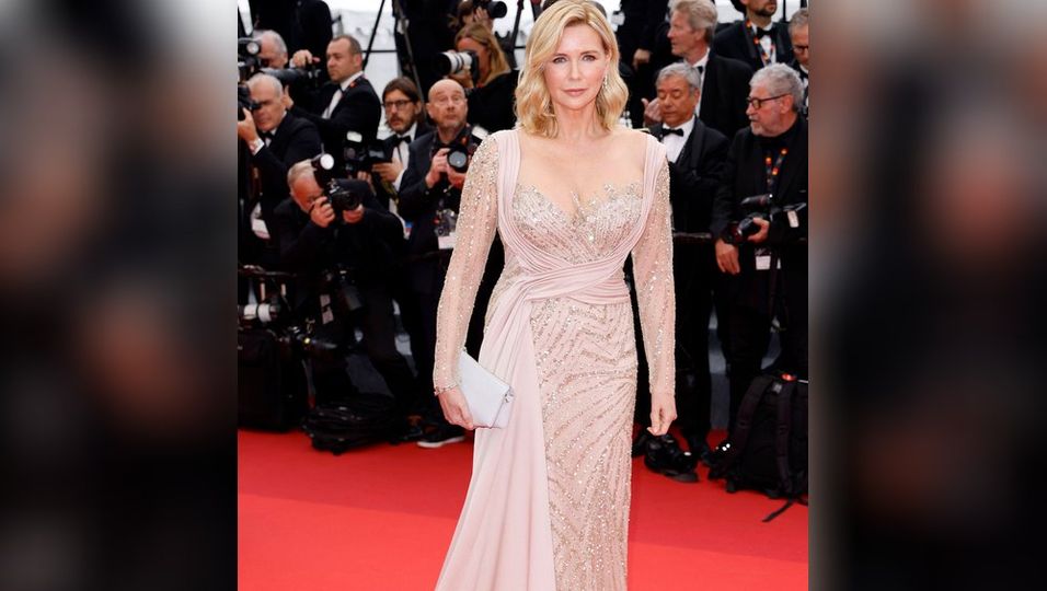 In Cannes: Veronica Ferres strahlt in funkelnder Traumrobe