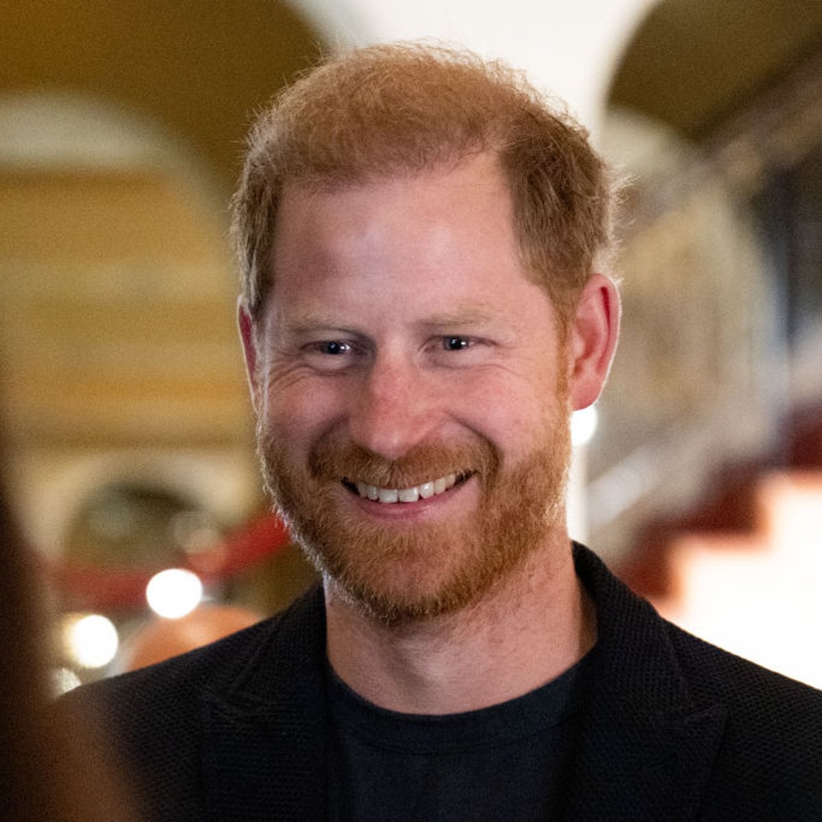 Prinz Harry sieht seinem Vater Charles immer ähnlicher | BUNTE.de