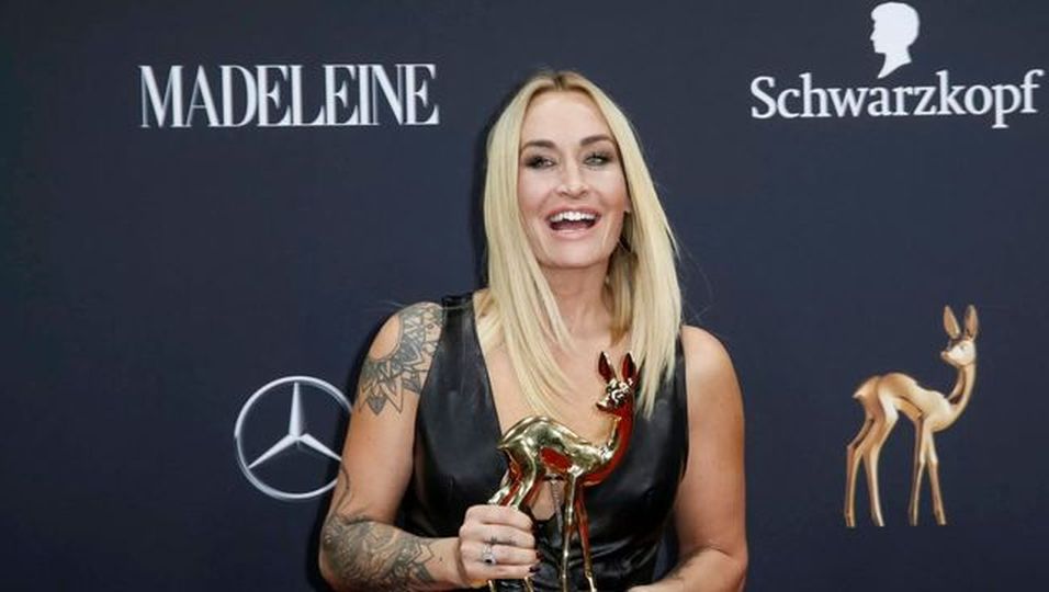 Sarah Connor zeigt ElfenTattoo im Leistenbereich BUNTE.de