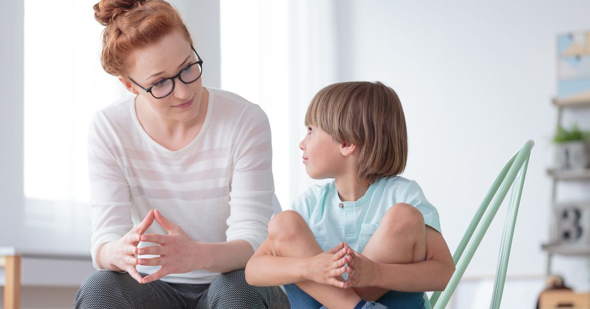 Richtig mit Kindern sprechen „Wie war's in der Schule?“ „Gut!“ So