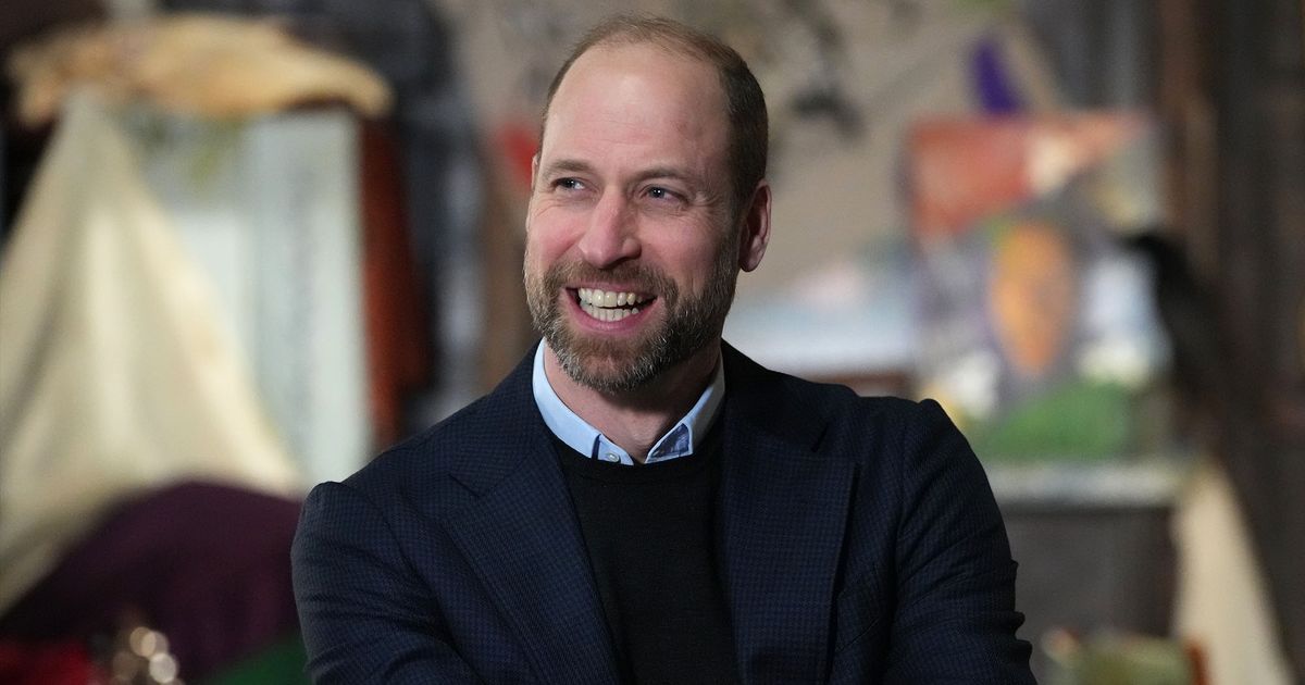 Prinz William Warum der Prinz plötzlich vorm Schminkspiegel steht