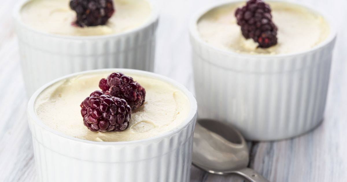 Himmlisch gutes Rezept: Weiße Mousse au Chocolat ganz einfach selbst ...