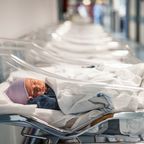 Eltern lassen Baby in Krankenhaus zurück – wegen seltener Hautkrankheit 