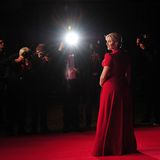 Kate Winslet, Alyssa Milano & Co. | So originell bemalen sie ihre Baby-Bäuche!