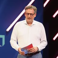 Eckart von Hischhausen geht mit erster "Hirschhausen-Show" auf Sendung