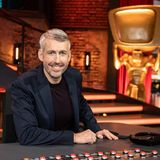 "Was soll das denn?": Sebastian Pufpaff bei "TV total" von zweitem Moderator überrascht