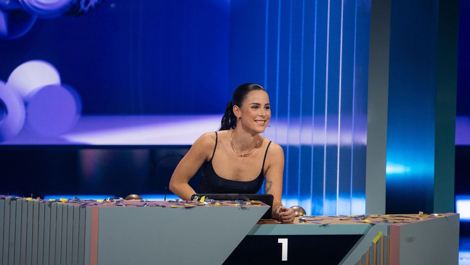 Lena MeyerLandrut lässt in Jokos Show Frust an Studiokulisse aus