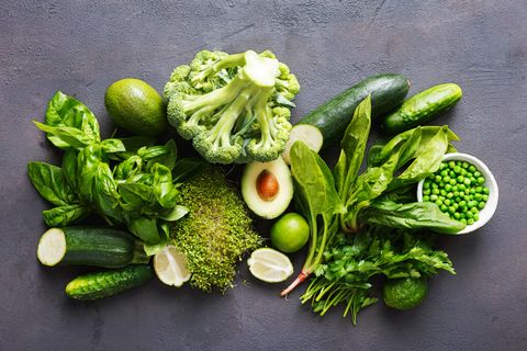 Avocado-Gemüse-Zucchini-Spinat-Erbsen