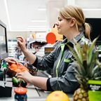 Heartbreaking idea: against loneliness: supermarket chain leads "slow checkouts" a