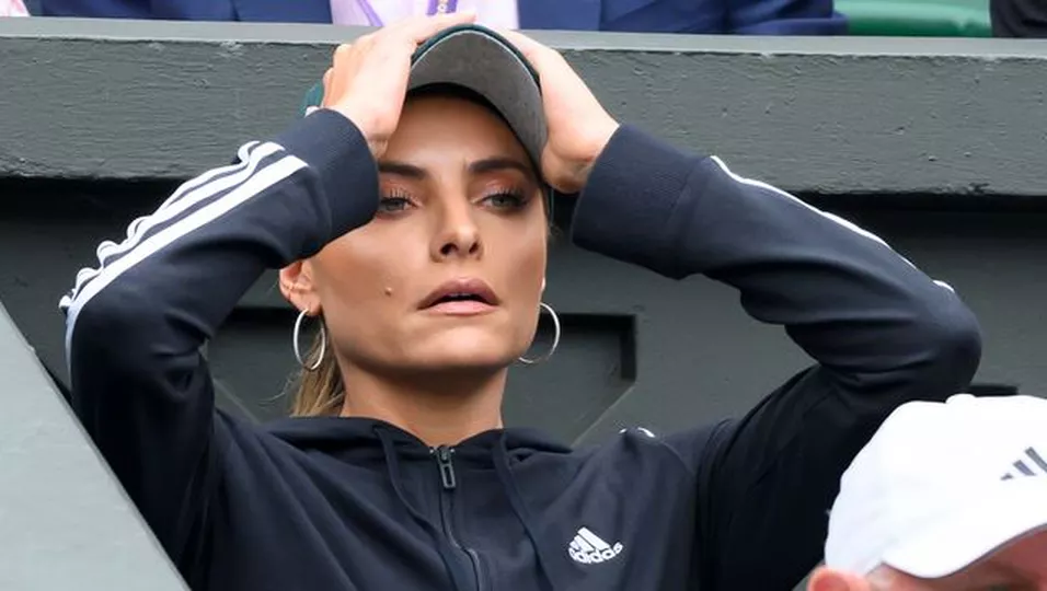 Sophia Thomalla ganz schön frech! Scherze über Pokal von Alexander Zverev |  BUNTE.de