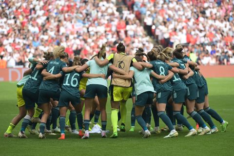 Eingeschworenes Team: Die deutschen Fußballdamen machen sich für's EM-Finale bereit